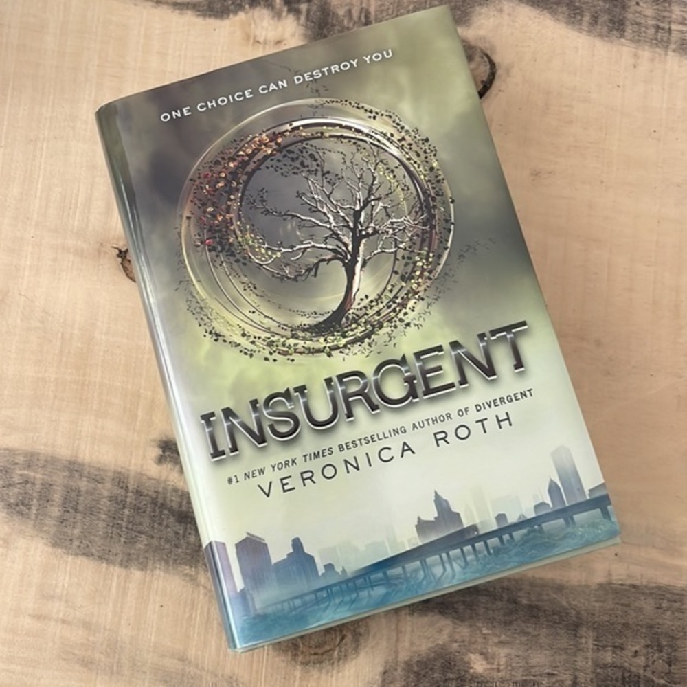 LAST CHANCE Insurgent Hardcover Teen Book, New / Never Read Dystopian Movie Teen